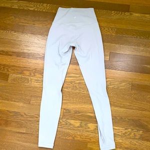 Align leggings size 4